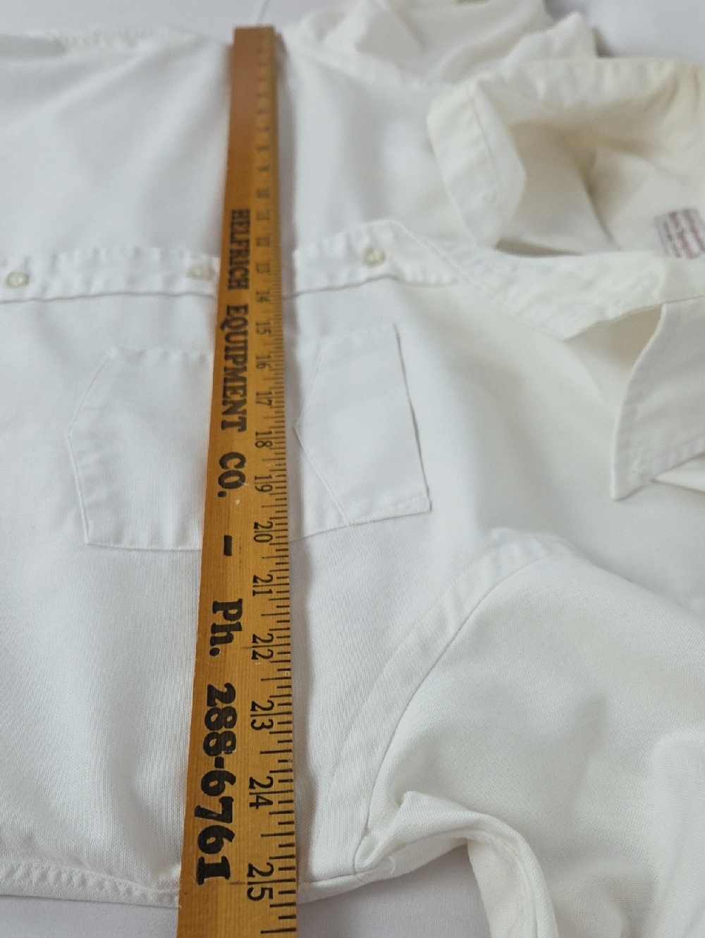 Norm Thompson..25"pit To pit...34" Length..missing One Button. - Picture 9 of 16